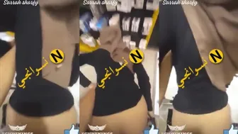 محجبة خليجية حبيبها ينيكها خلفي في المحل