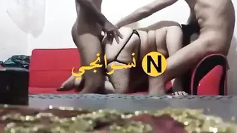فيلم جماعي لمصرية جوزها وصاحبو فاشخينها في الصالة