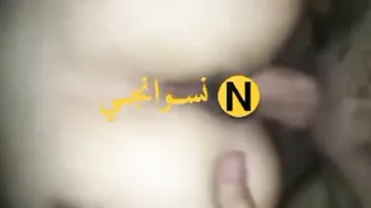 مزة مصرية بجسم جامد بتتنطط على زب حبيبها