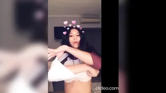 بت لبوه رجعت من المدرسه هيجانه ونزل في بززاها تقفيش