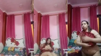 بتنام على السرير وبعرض جسمها كامل لعشيقها وجوزها مسافر