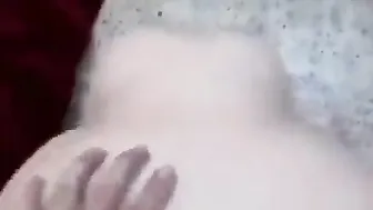 طيز كبيره وناعمه بتاخد الزب كله لمصريه شرموطه