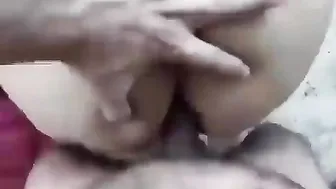 طيز كبيره وناعمه بتاخد الزب كله لمصريه شرموطه