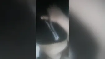 بطايه مصريه موت مطلعه البزاز المدوره وتقفش وتلحس
