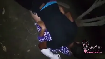 فلاحة مصرية ابن عمها بيحشر زبه في كسها وطيزها